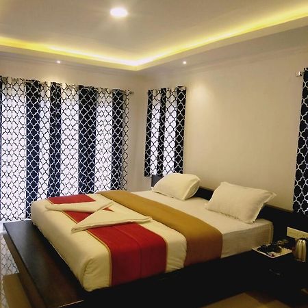 Runs Residency Hotel Ooty Ngoại thất bức ảnh